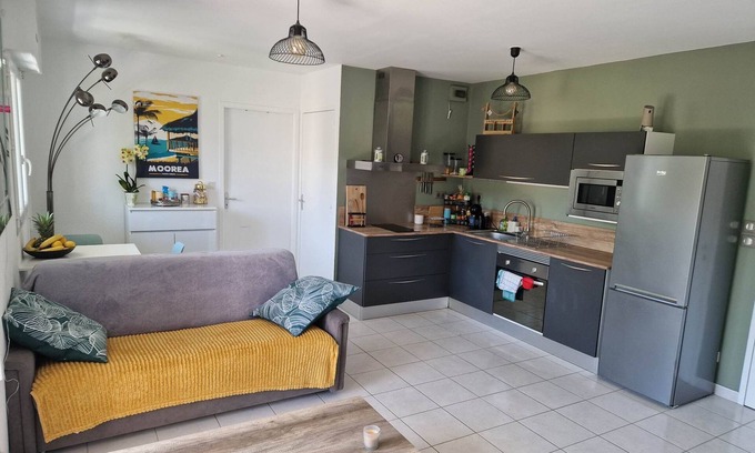 Auray Apartment | Bright apartment near the sea