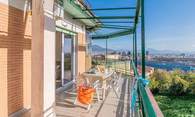 Naples Apartment | Bright Apartment Private Parking Naples, Napoli, Italy