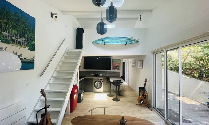 Labenne Apartment | BRIGHT APARTMENT WITH TERRACE AND PERGOLA