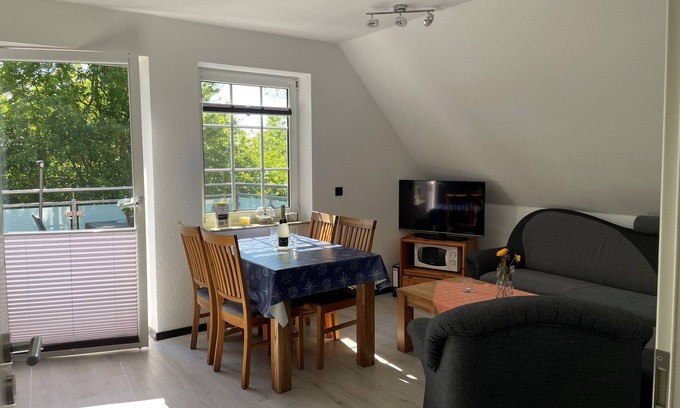 Wangerland Apartment | Bright balcony apartment Juist - Holiday apartment Juist
