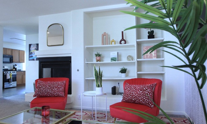 North Central Westminster House | Bright Cheerful Family Home! Community Pool. Near Boulder + Denver