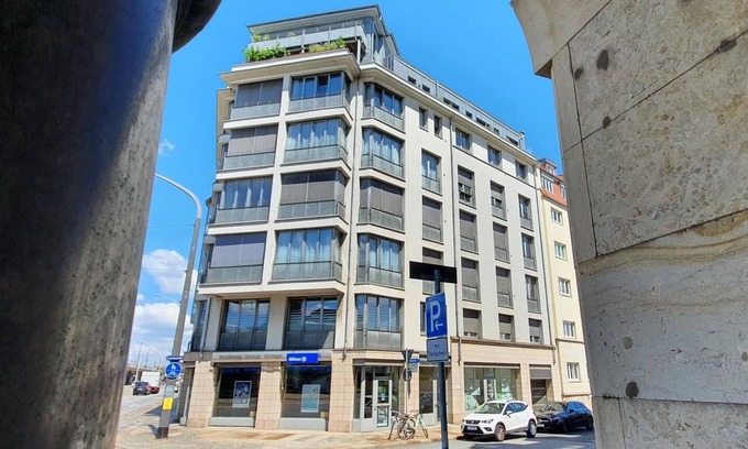 Wilsdruffer Vorstadt/Seevorstadt-West Apartment | Bright city apartments