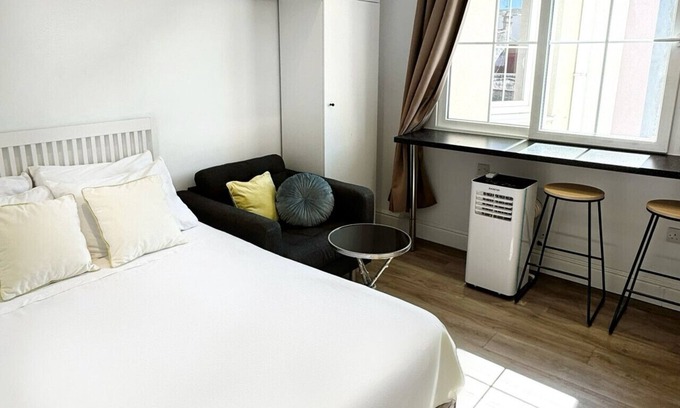 Gibraltar Apartment | Bright City Centre Studio