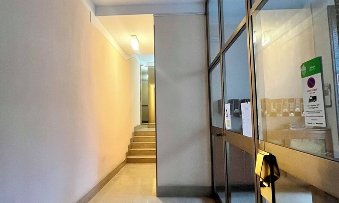 Lazzaretto Apartment | Bright City Stay