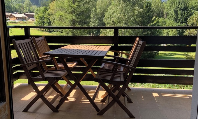 Chamonix City Centre Apartment | Bright, comfortable apartment with large balcony and Mont Blanc view