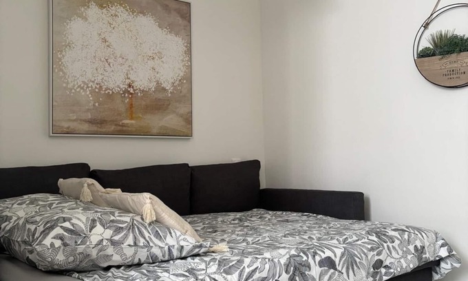 Cote Pavee Apartment | Bright, cozy apartment in the heart of Toulouse-all comforts