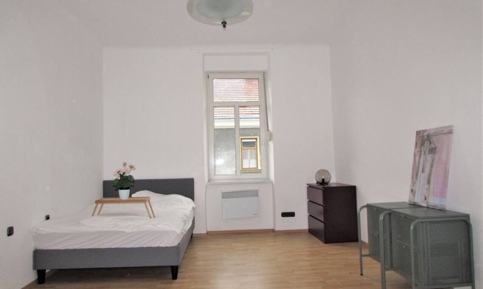Lend Apartment | Bright, cozy apartment with a feel-good character