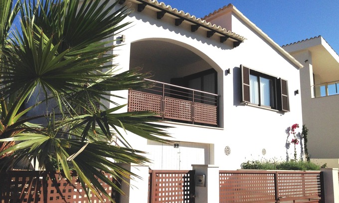 Mal Pas-Bon Aire House | Bright, detached, renovated villa in very quiet residential area #ETV 9426