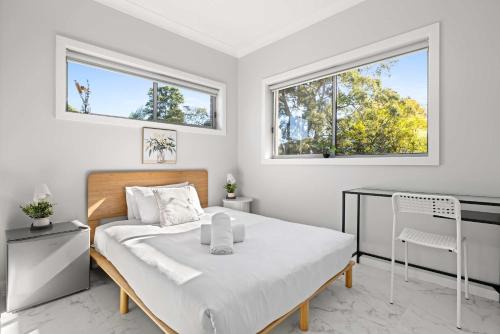 Ryde House | Bright Detached Double Room - Near Top Ryde City Shared Amenities