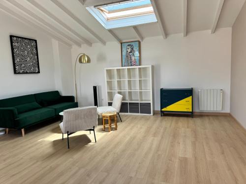 Sainte-Anne Apartment | Bright Family Loft in Marseille 120 m2 3 Bedrooms