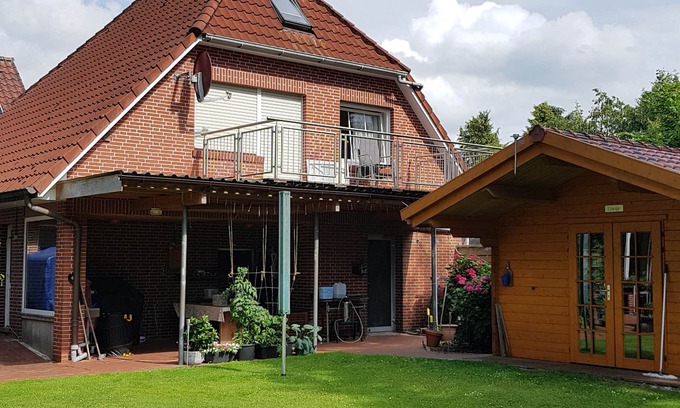 Warsingsfehn Condo | Bright, friendly apartment with balcony for rent