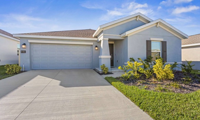 Winter Haven House | Bright Home Near Legoland & Lake