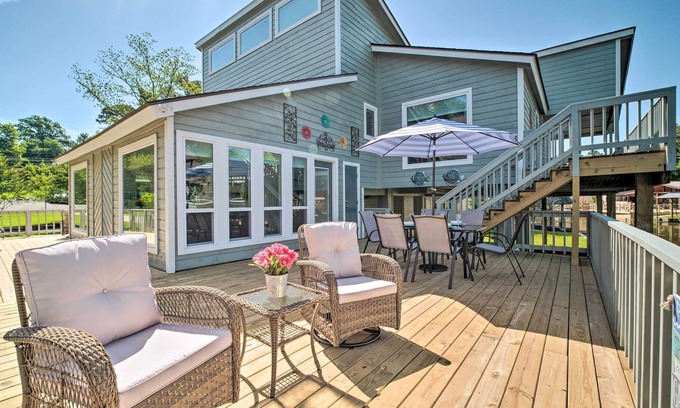 Willis House | Bright Home w/Dock on Lake Conroe!