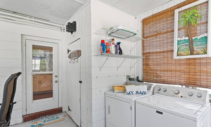 Jacksonville Beach House | Bright Jax Beach Pool Retreat with Heat, AC, WiFi, Bikes etc