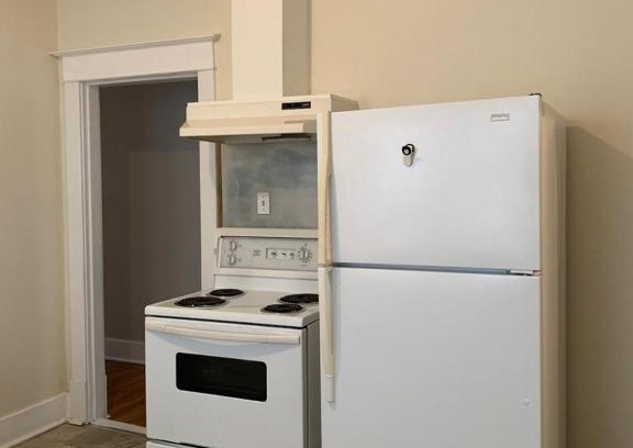 Saint John Apartment | Bright lovely 3 bedrooms entire house