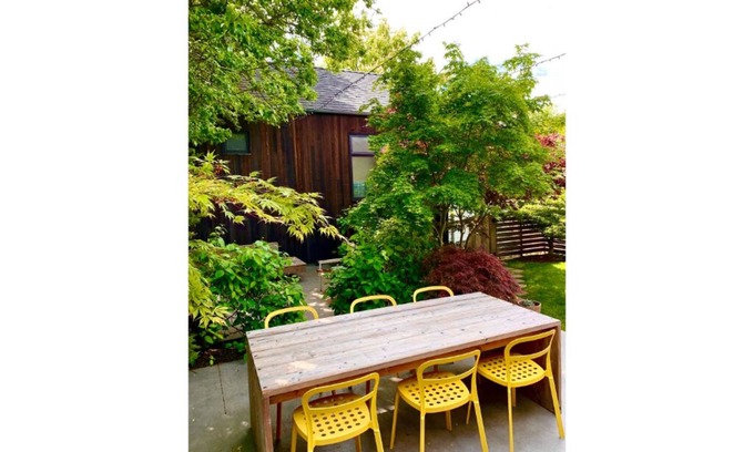 Harrison/Denny-Blaine House | Bright Madison Valley Guest House