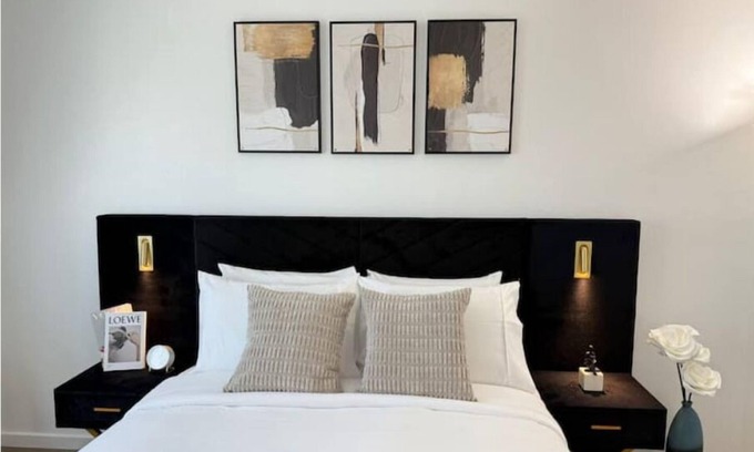 Patton Apartment | Bright & Modern 2BR Hideaway – BRAND NEW!
