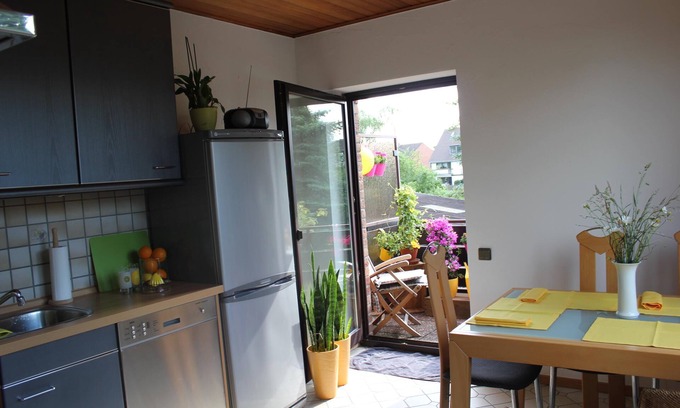 Ratingen Apartment | Bright, modern and cozy two-room apartment