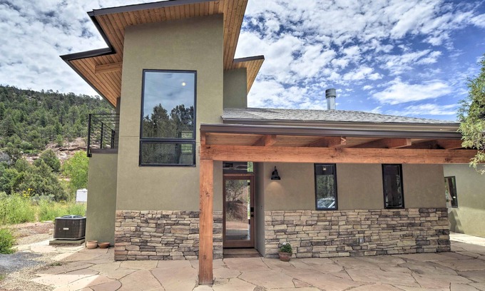 Canoncito Cottage | Bright & Modern Desert Home 17 Mi to Santa Fe