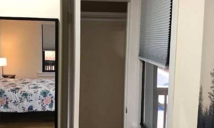Catskill Apartment | Bright, Nice Catskill Motel Room (#1)