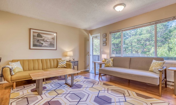 Neskowin Condo | Bright, Open Creekside Oceanview Condo is Steps from Beach, Dining, Golf!