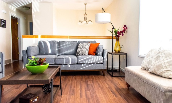 Marquette House | Bright & Private Home ~ Close To Downtown MQT