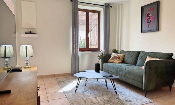 Monswiller Apartment | Bright Residence near Saverne, Ideal for Bike Riding - Smart TV & Parking