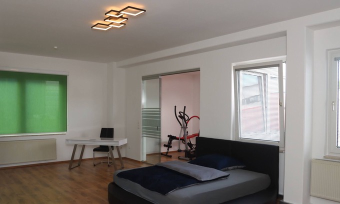Kaufbeuren Apartment | Bright, spacious holiday apartment with fitness room on the outskirts