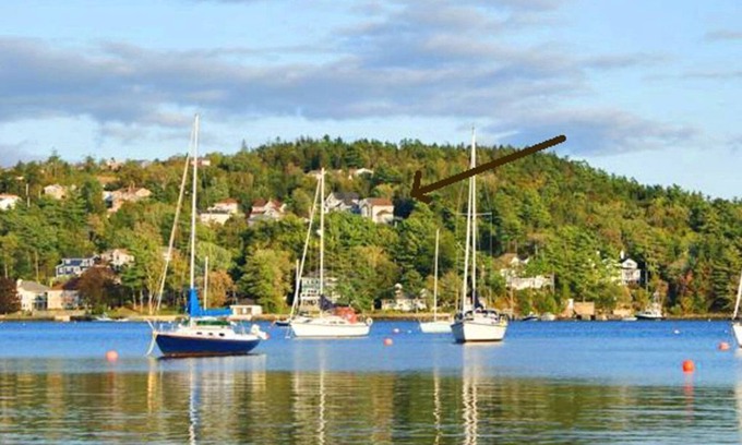 Bedford Apartment | Bright sunny B&B overlooking Bedford Basin