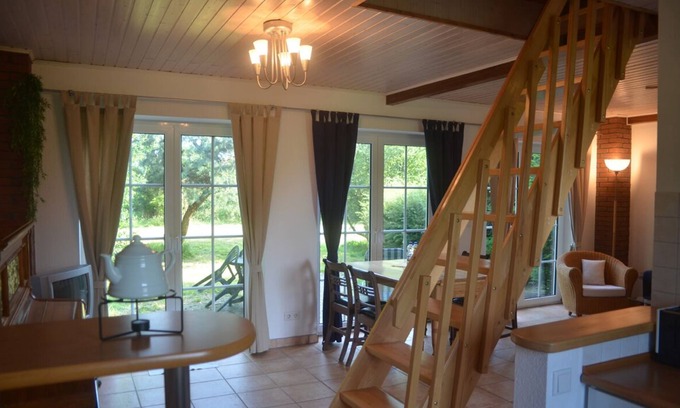 Grosefehn House | Bright, sunny house in a quiet location