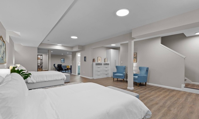 The Gate House | Bright Urban Comfort | JZ Vacation Rentals