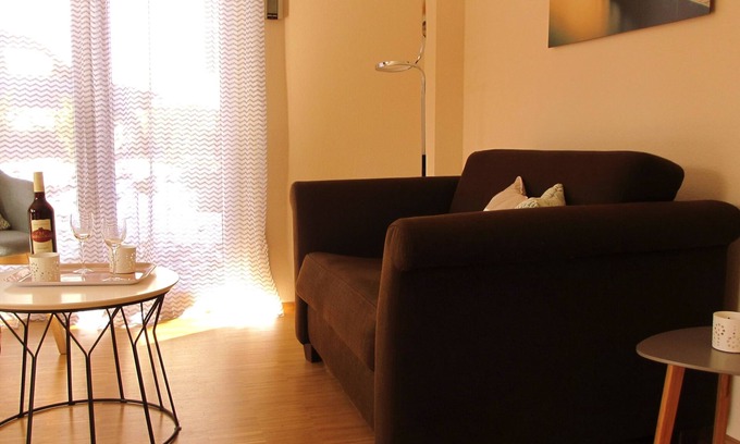 Immenstaad am Bodensee Apartment | Bright vacation apartment with private garden in the center of Immenstaad