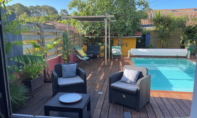 Anglet House | Bright villa with swimming pool between Biarritz and Bayonne near beaches and forest.