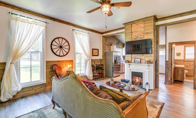 Whites Creek House | Bright Whites Creek Home: 12 Mi to Dtwn Nashville!