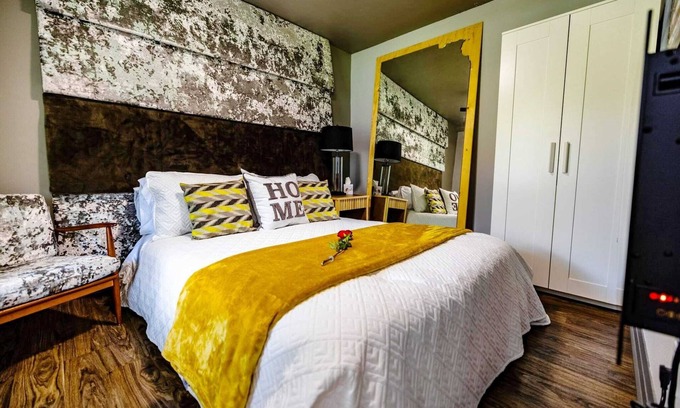 Quinte West Apartment | Brighton Getaway