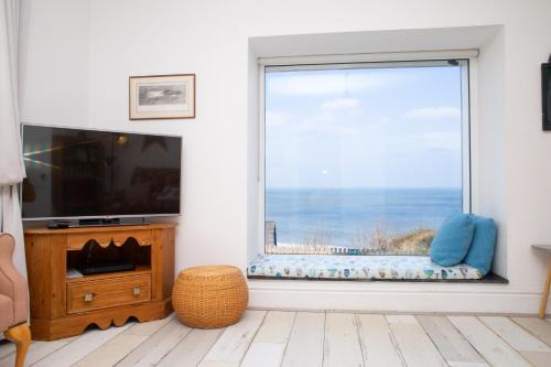 Tan-y-groes House | Brigydon Tresaith