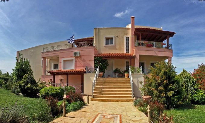 Agii Apostoli Villa | BRINA'S LUXURY APARTMENTS