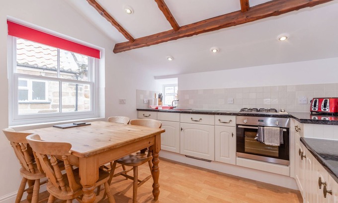 Robin Hood's Bay Cottage | Brincliffe Cottage