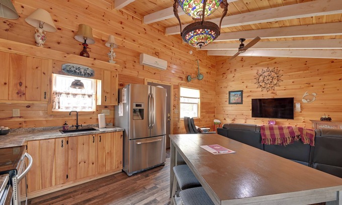 Frenchburg Cottage | Bring a Pet: Peaceful Frenchburg Cabin on 1 Acre