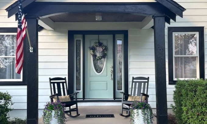 Bedford House | Bring the whole family to this great place with lots of room for fun