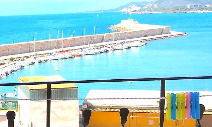 Peniscola Old Town Apartment | Brisa Marina Apartment, 1st Line Puerto y Mar. Peñiscola