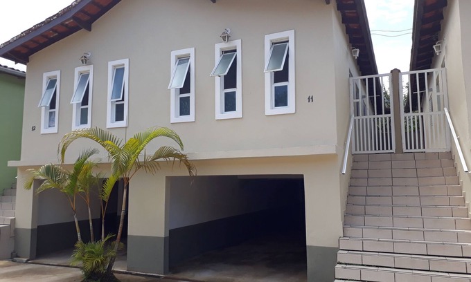 Maranduba House | BRISAS DA PRAIA CONDOMINIUM - HOUSE WITH 2 BEDROOMS, WIFI, BARBECUE AND 3 PARKING SPACES