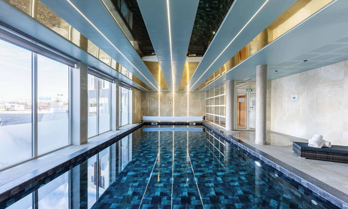 Rosny-sous-Bois Hotel | Brit Hotel Privilège Paris - Rosny