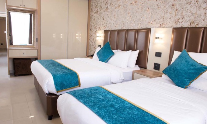 Morningside Hotel | Britannia Hotel