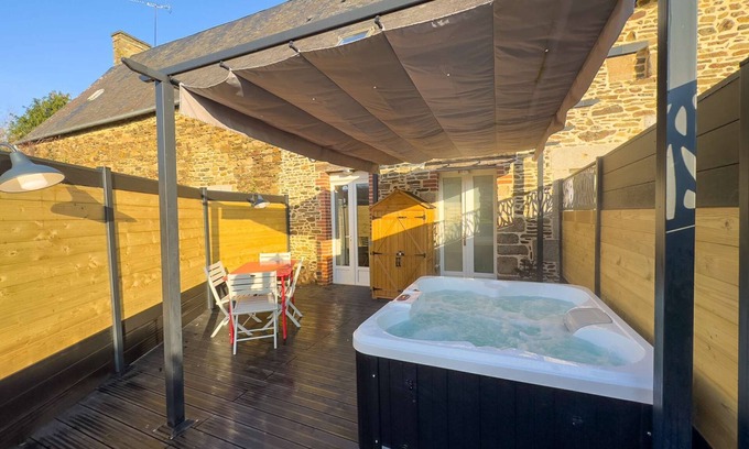 Vieux-Viel House | Brittany Group - 12/15 people - private Nordic bath and spa