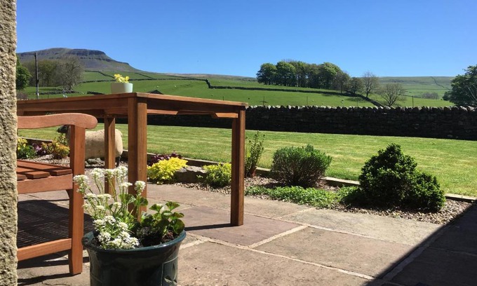 Horton in Ribblesdale Bed & Breakfast | Broad Croft House