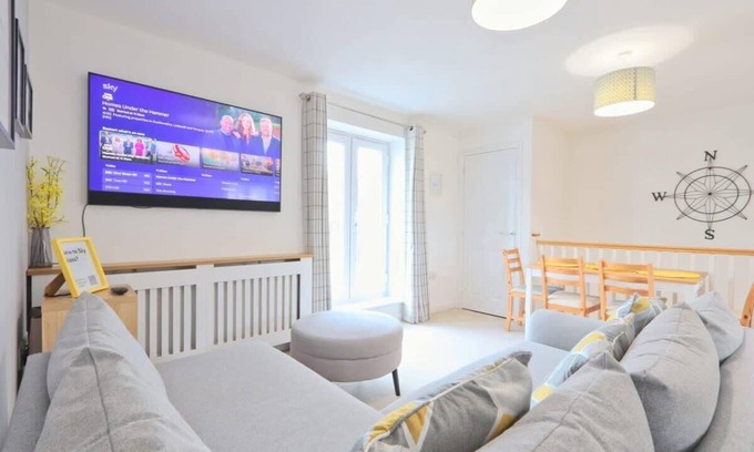 Patchway Apartment | Broad Leaze House - Hopewell