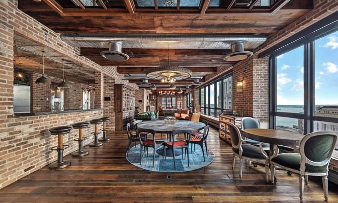 Financial District Apartment | Broad Place by RoveTravel | 2BR PH w/Sauna & Views