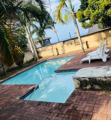 Margate Apartment | Broadway Whale Guest House