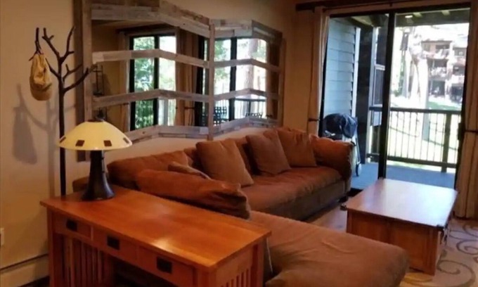 Brockway Condo | Brockway Springs #12 Early June dates available please inquire!